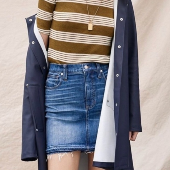 Madewell Dresses & Skirts - Madewell - Raw Hem Denim Skirt